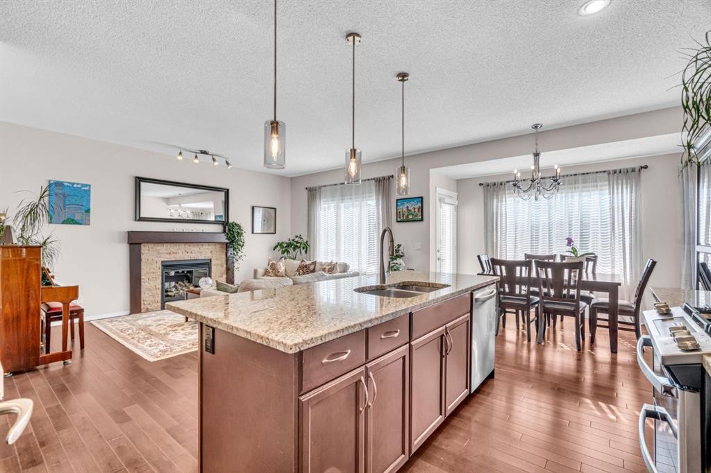 112 Walden Terrace Se, Calgary, AB