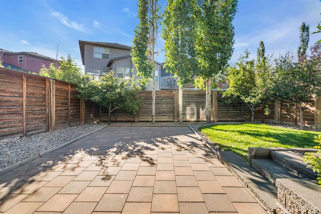 112 Walden Terrace Se, Calgary, AB