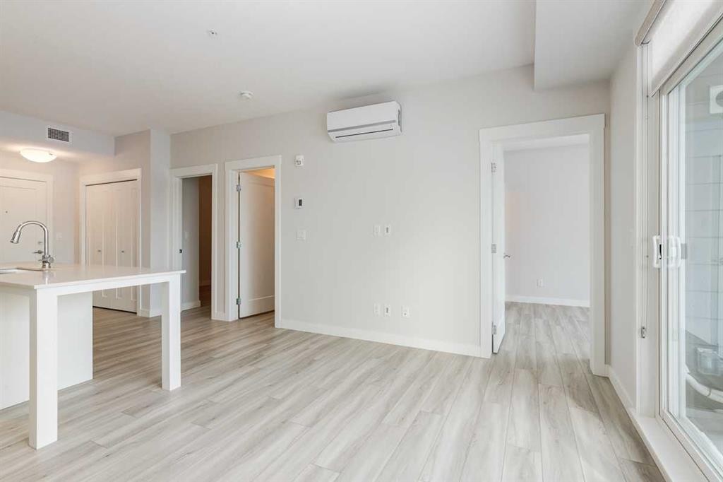 107-500 Auburn Meadows Common Se, Calgary, AB - Indoor Photo Showing Other Room