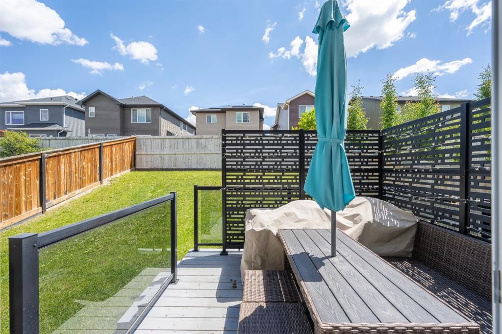 135 Evansridge Crescent Nw, Calgary, AB - Outdoor With Deck Patio Veranda