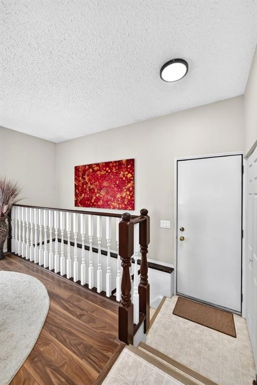 108 Falconridge Close Ne, Calgary, AB - Indoor Photo Showing Other Room
