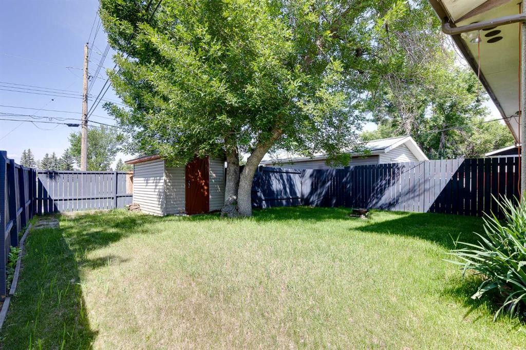 933 Marcombe Drive Ne, Calgary, AB