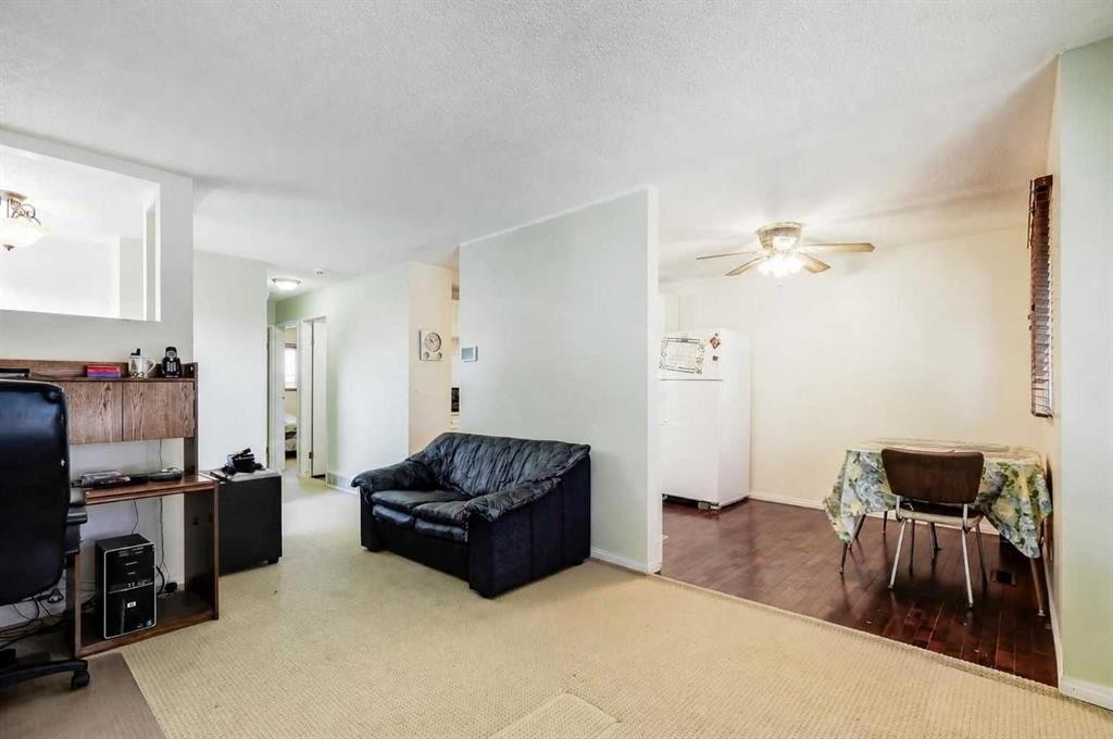 933 Marcombe Drive Ne, Calgary, AB