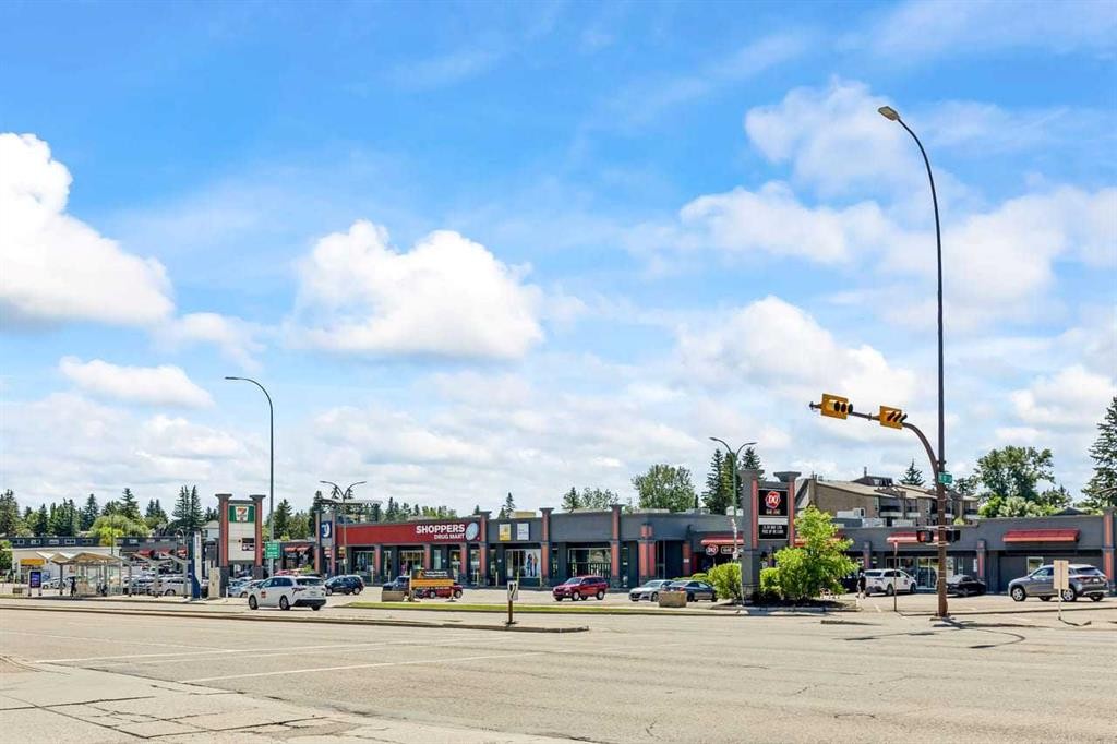 12-10001 Brookpark Boulevard Sw, Calgary, AB - Outdoor