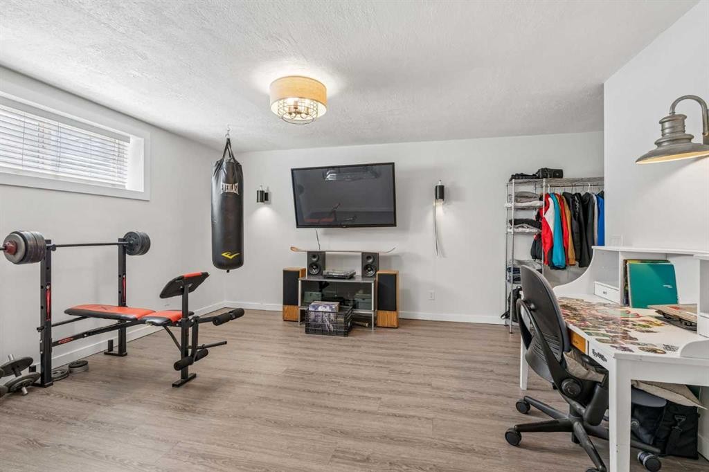 123 Stonemere Place, Chestermere, AB