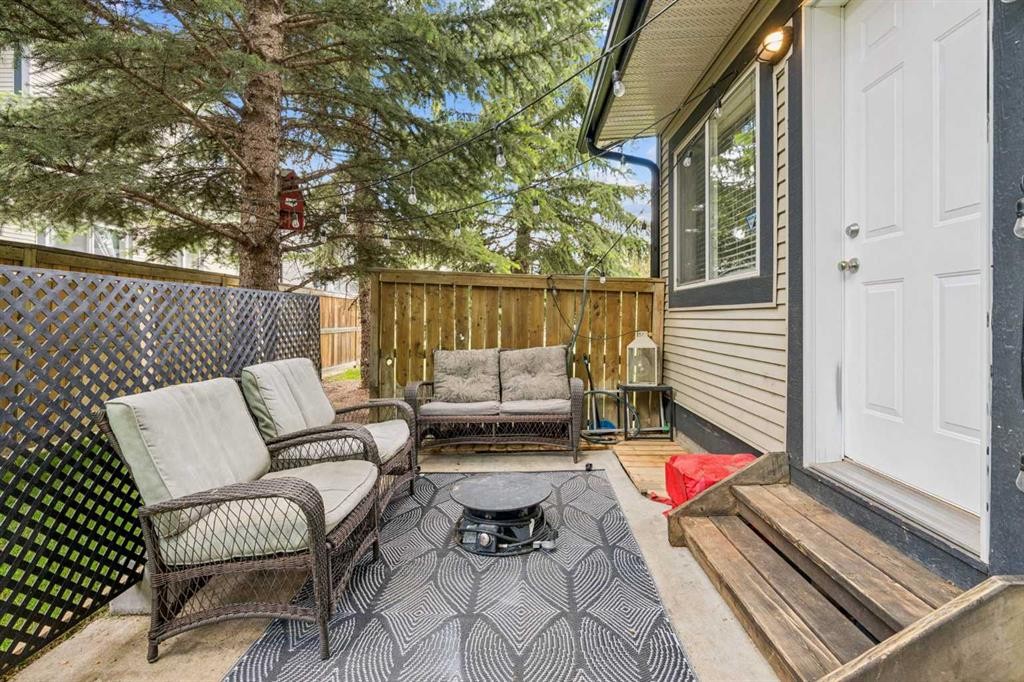 123 Stonemere Place, Chestermere, AB