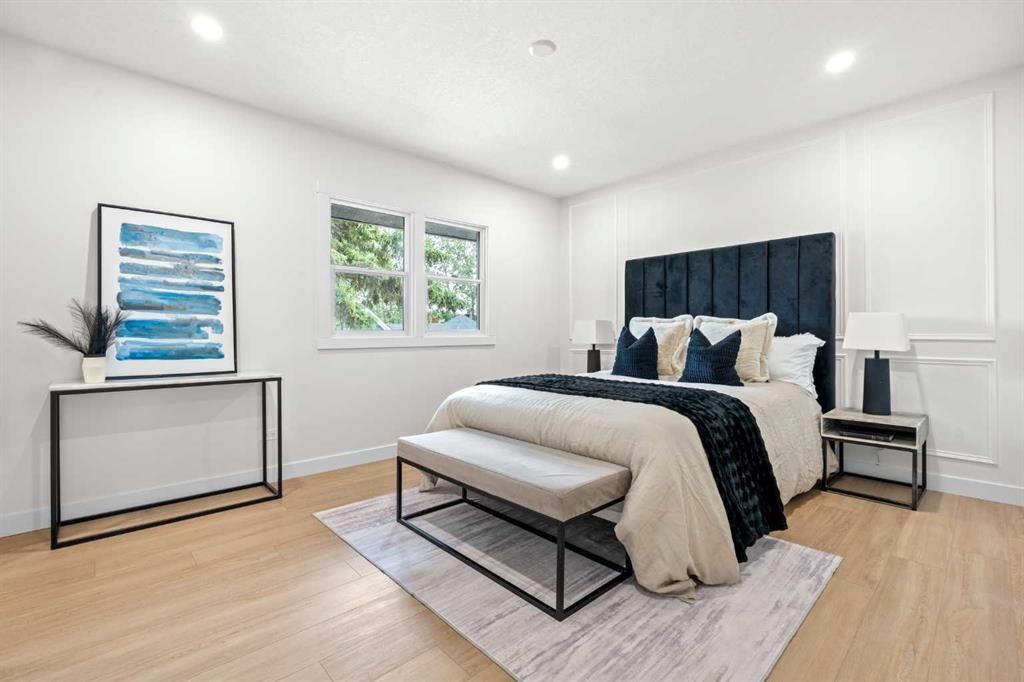 3020 15 Avenue Sw, Calgary, AB - Indoor Photo Showing Bedroom