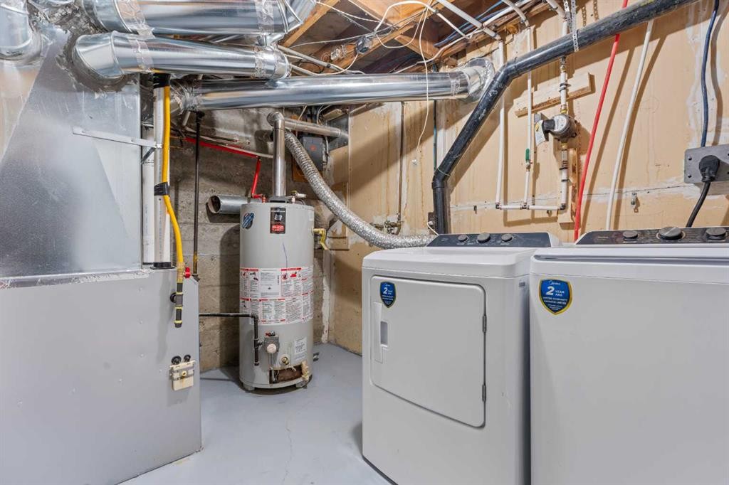 3020 15 Avenue Sw, Calgary, AB - Indoor Photo Showing Basement