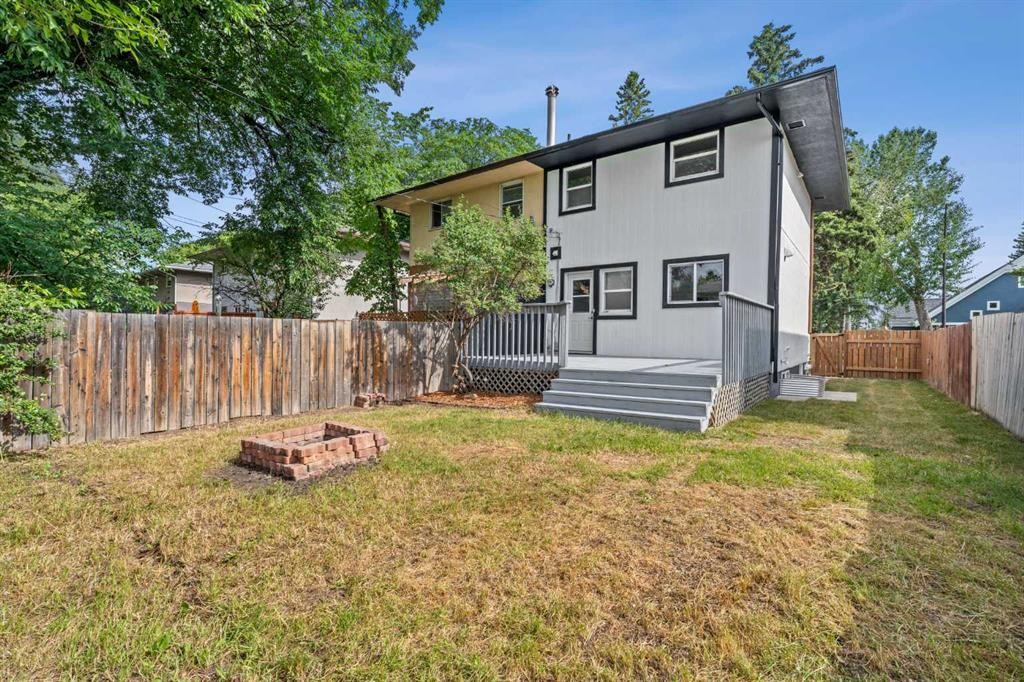 3020 15 Avenue Sw, Calgary, AB - Outdoor
