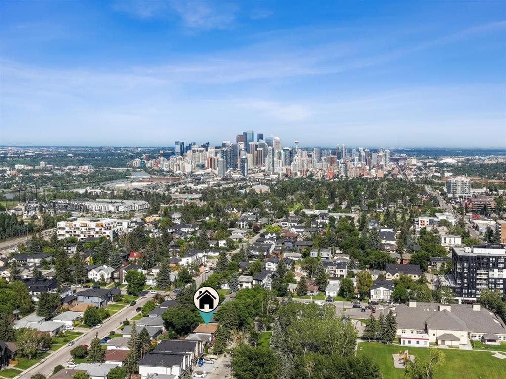 3020 15 Avenue Sw, Calgary, AB - Outdoor With View