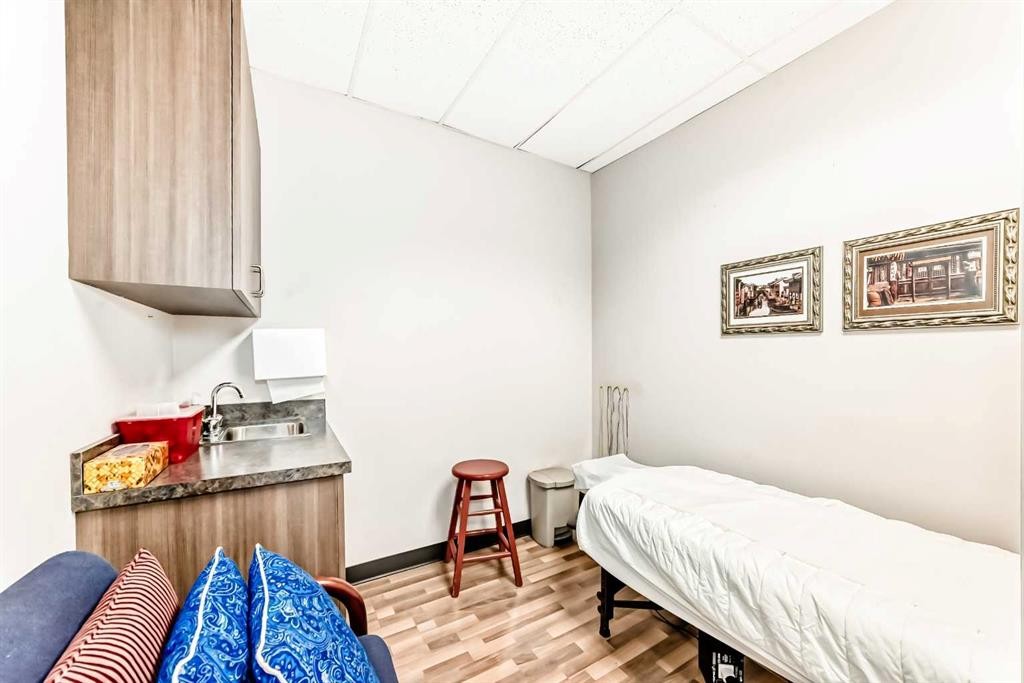 11420 27 Street Se, Calgary, AB