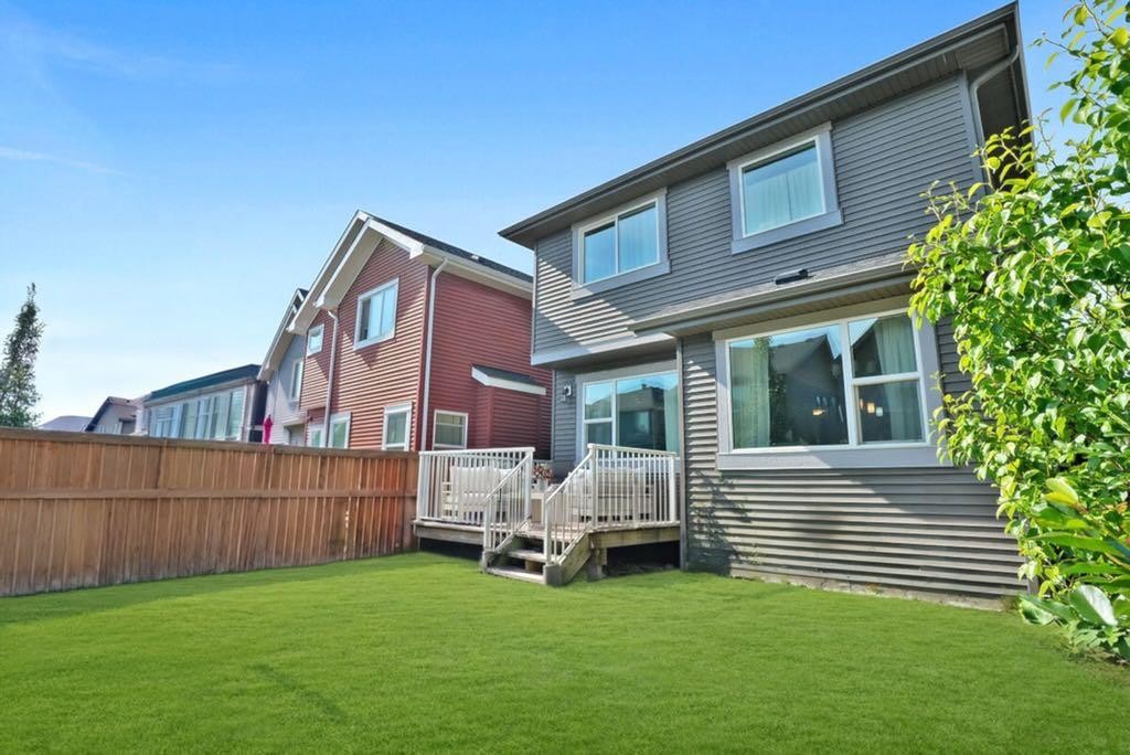 48 Sundown Common, Cochrane, AB
