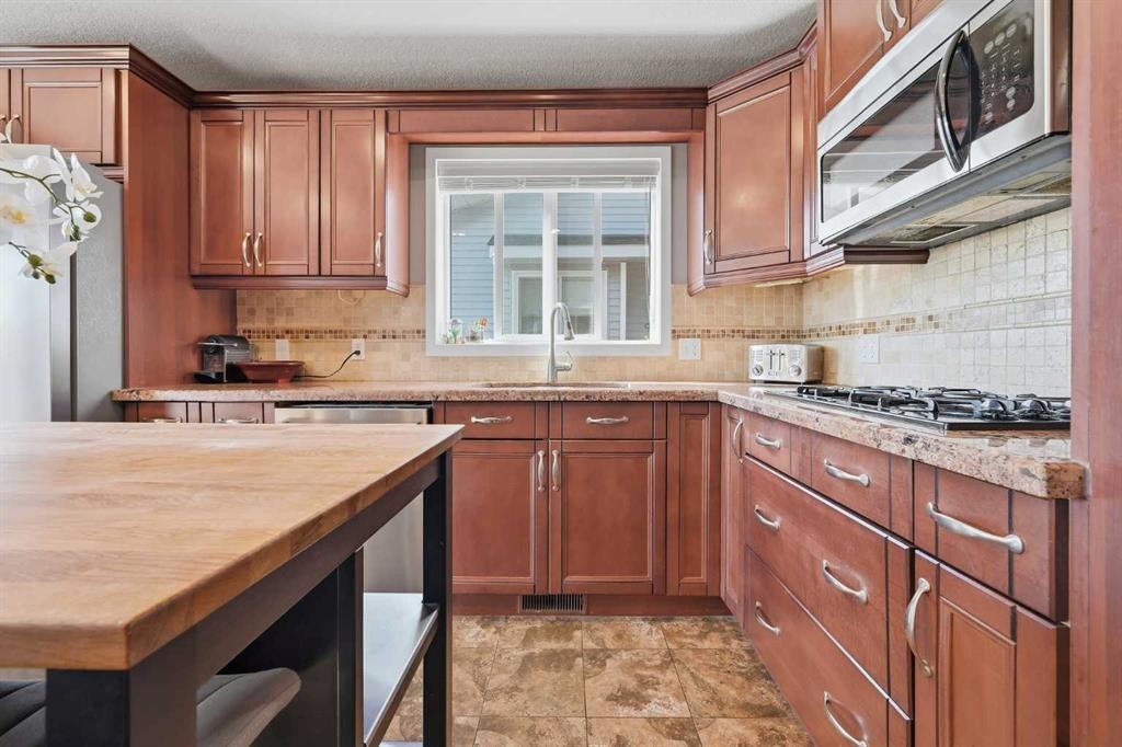 163 Macewan Meadow Way Nw, Calgary, AB