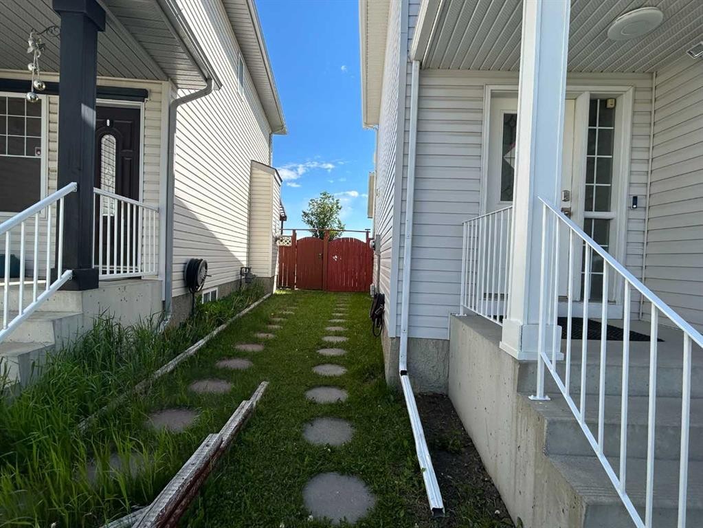 119 Citadel Meadow Grove Nw, Calgary, AB