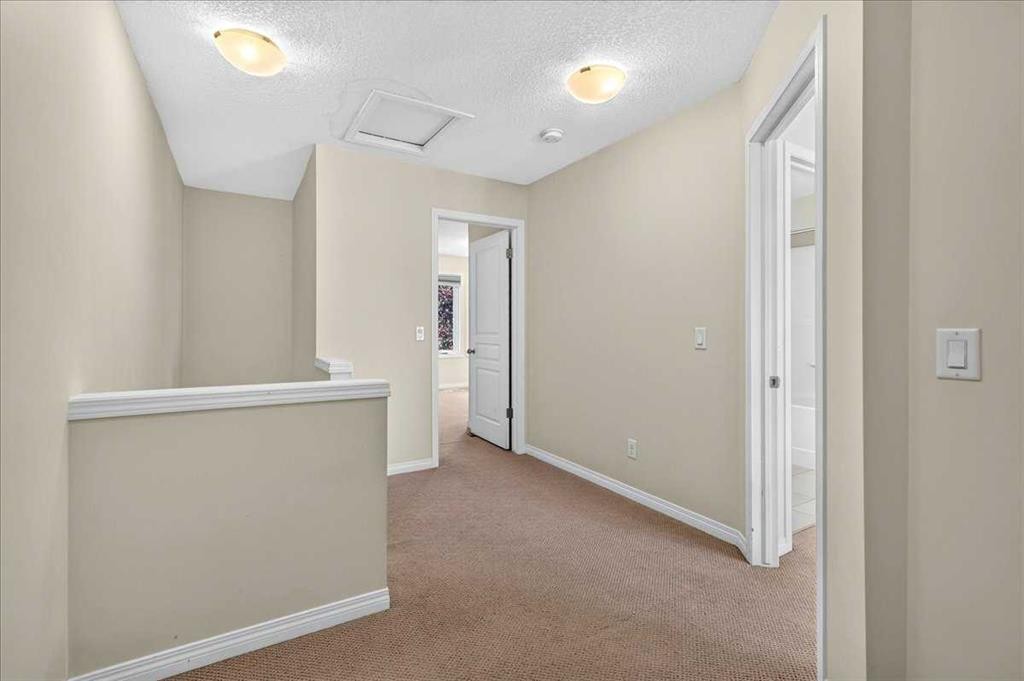 604 Auburn Bay Square Se, Calgary, AB