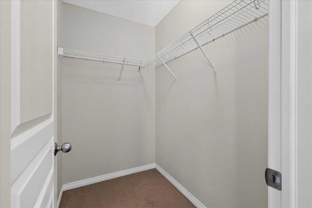 604 Auburn Bay Square Se, Calgary, AB