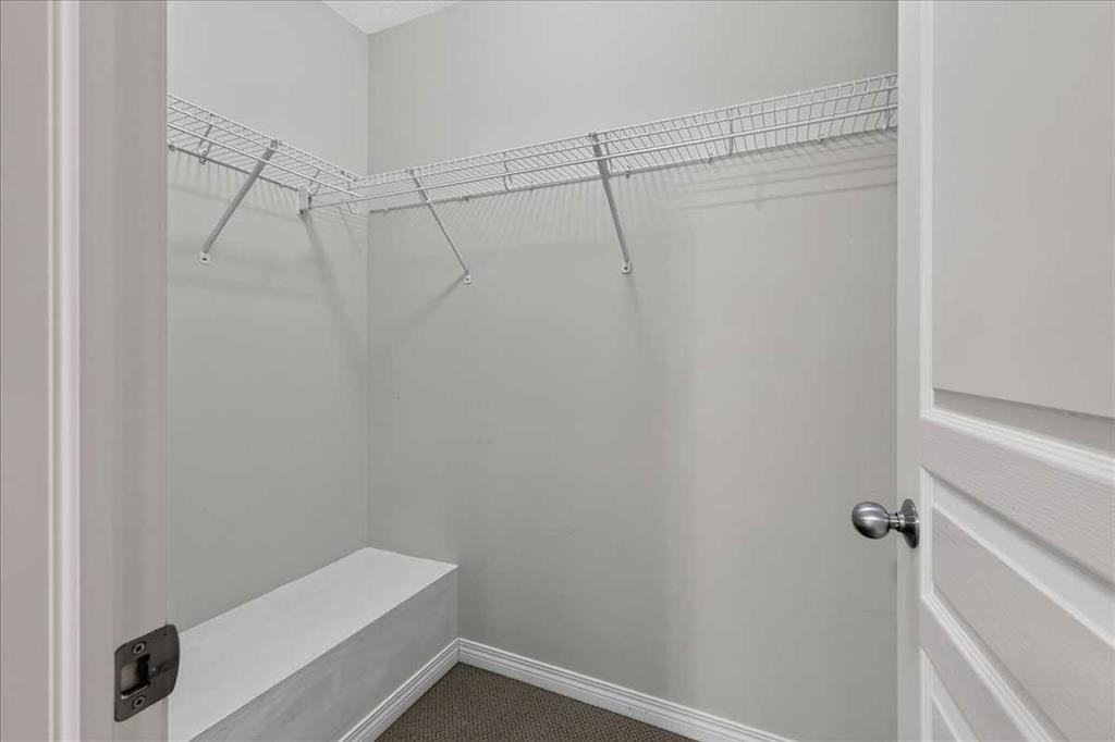 604 Auburn Bay Square Se, Calgary, AB
