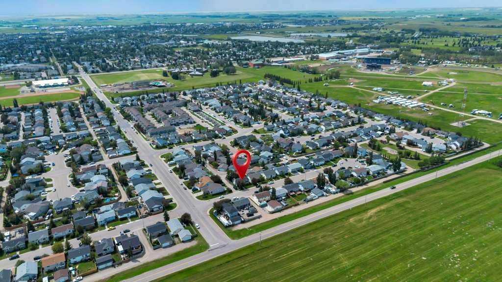 1924 Strathcona Terrace, Strathmore, AB