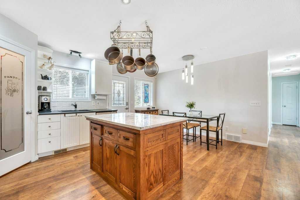 1924 Strathcona Terrace, Strathmore, AB