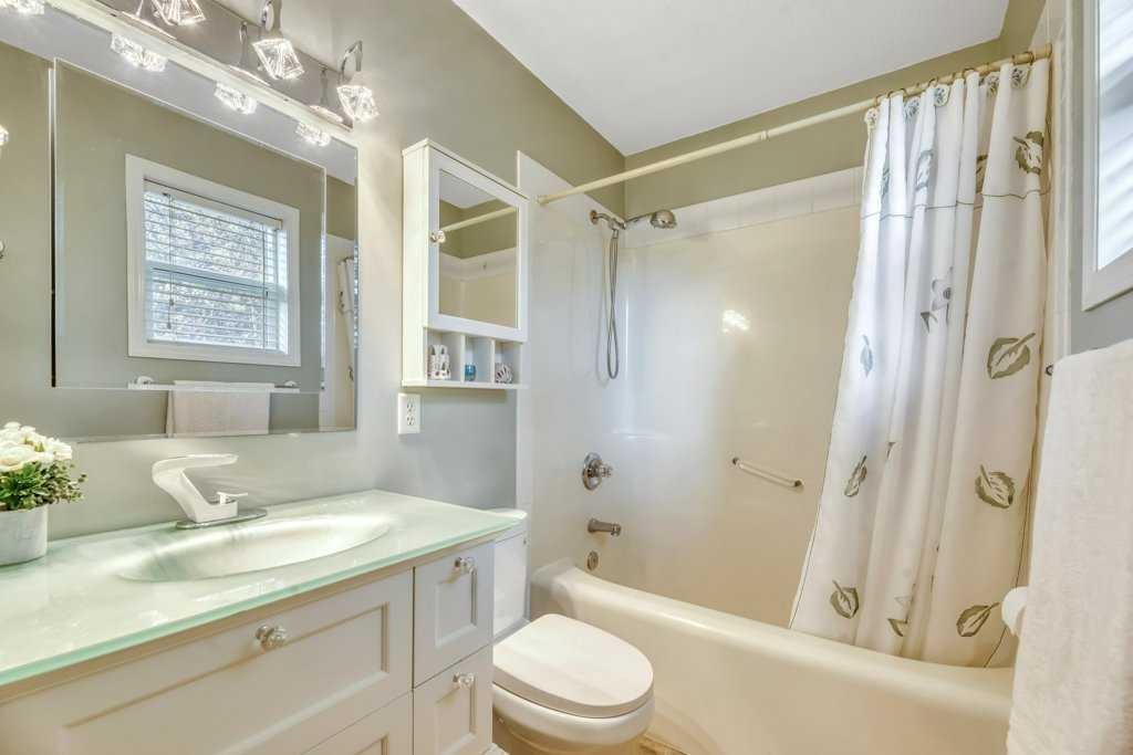 1924 Strathcona Terrace, Strathmore, AB