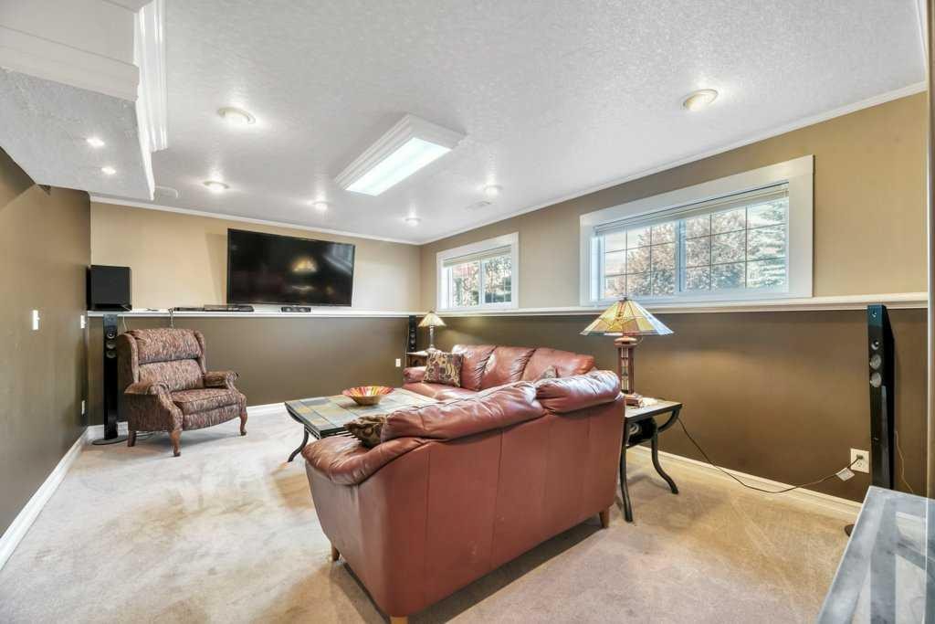 1924 Strathcona Terrace, Strathmore, AB