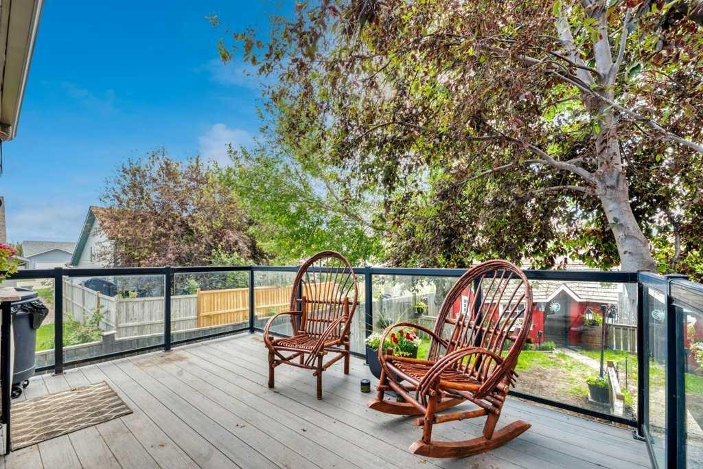 1924 Strathcona Terrace, Strathmore, AB