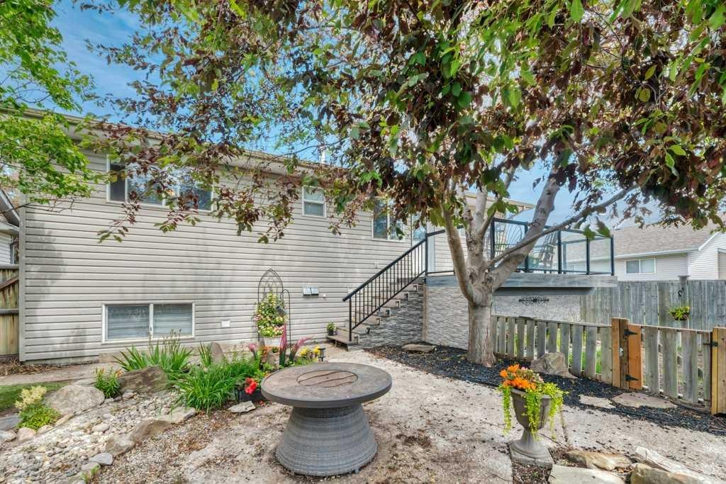 1924 Strathcona Terrace, Strathmore, AB