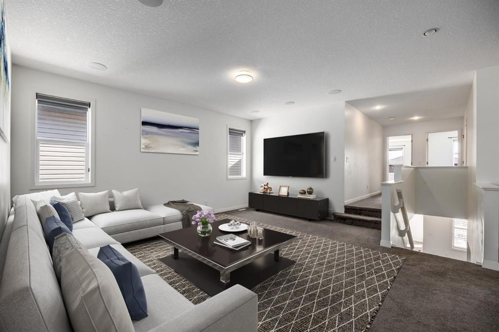 31 Chaparral Valley Way Se, Calgary, AB - Indoor Photo Showing Living Room