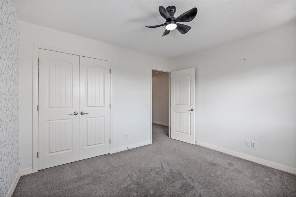 31 Chaparral Valley Way Se, Calgary, AB - Indoor Photo Showing Other Room