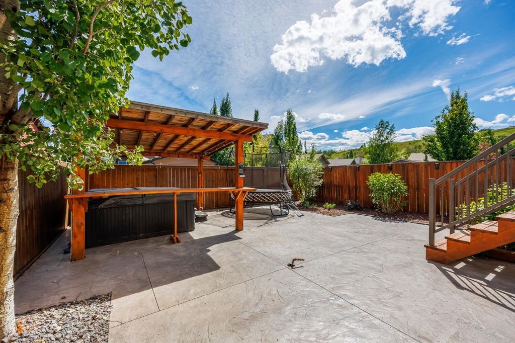 31 Chaparral Valley Way Se, Calgary, AB - Outdoor With Deck Patio Veranda