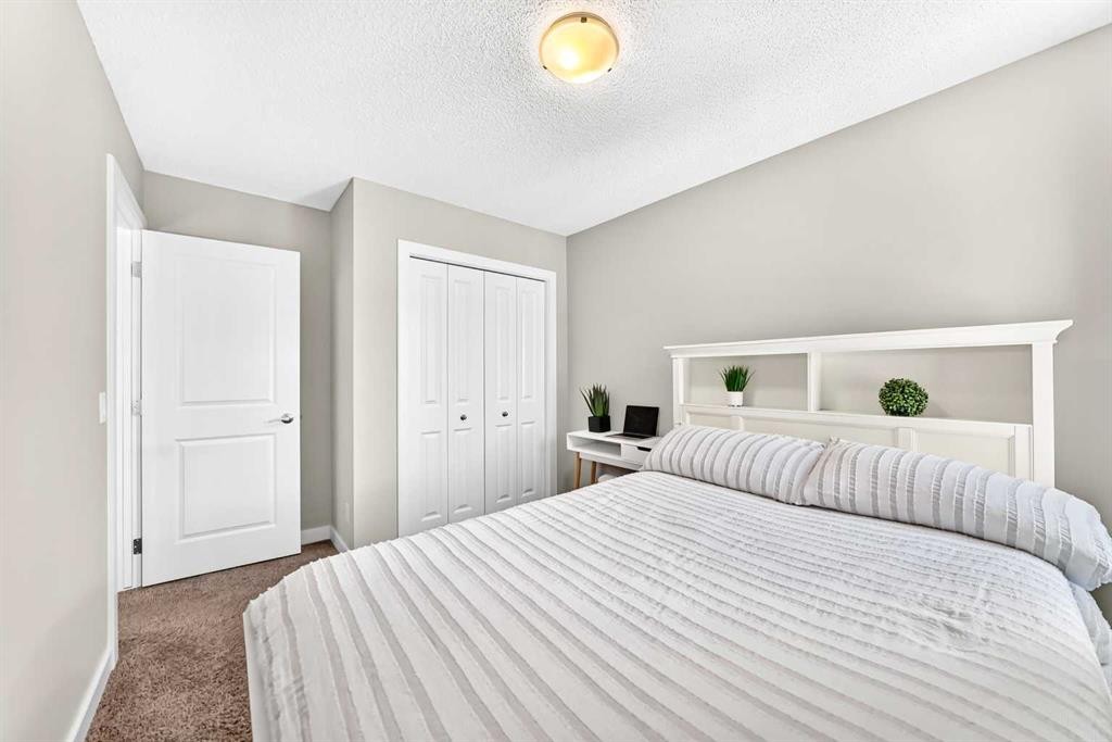 47 Sage Bluff Mews Nw, Calgary, AB