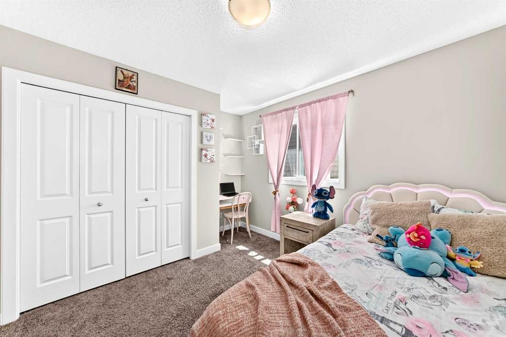 47 Sage Bluff Mews Nw, Calgary, AB