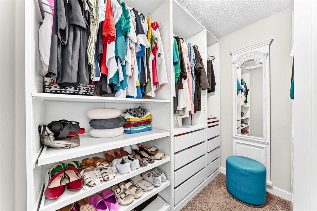 47 Sage Bluff Mews Nw, Calgary, AB