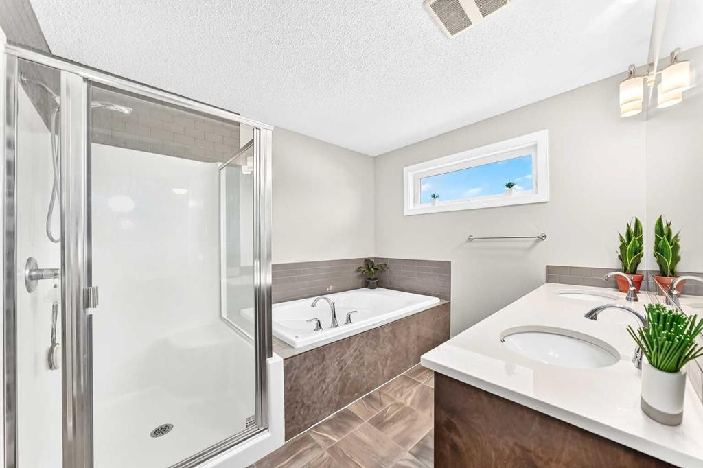 47 Sage Bluff Mews Nw, Calgary, AB