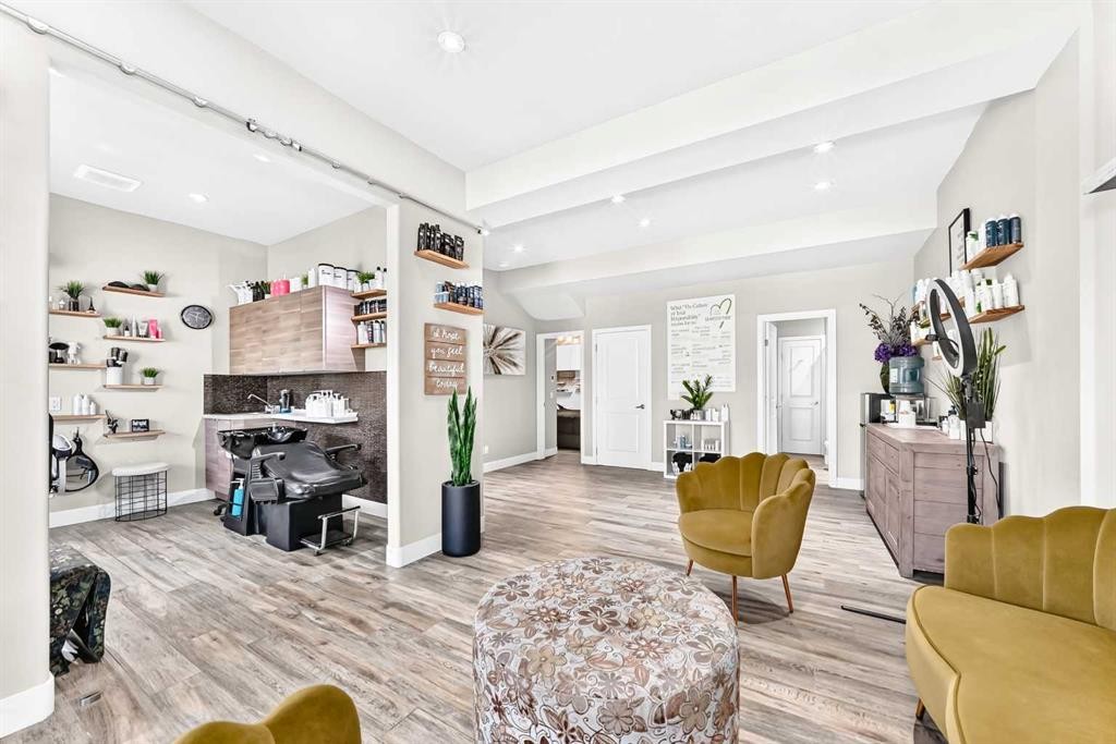 47 Sage Bluff Mews Nw, Calgary, AB