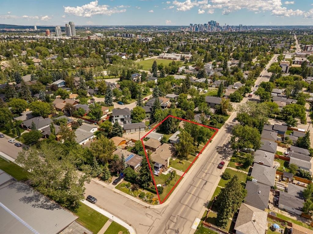 4520 26 Avenue Sw, Calgary, AB