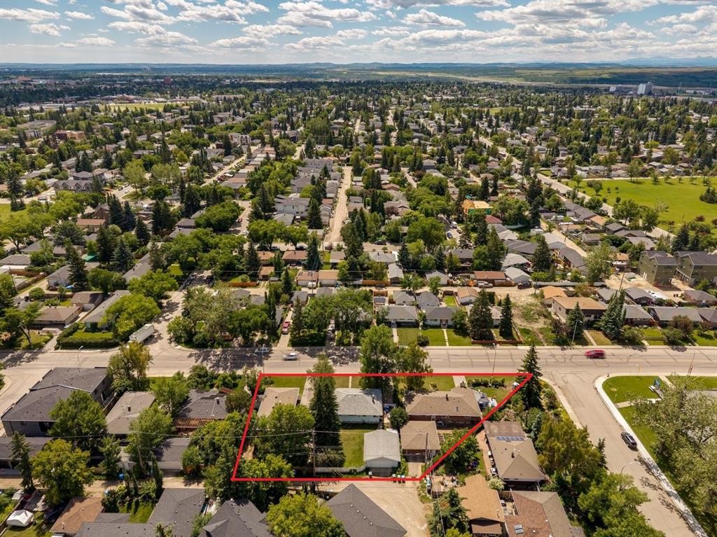 4520 26 Avenue Sw, Calgary, AB