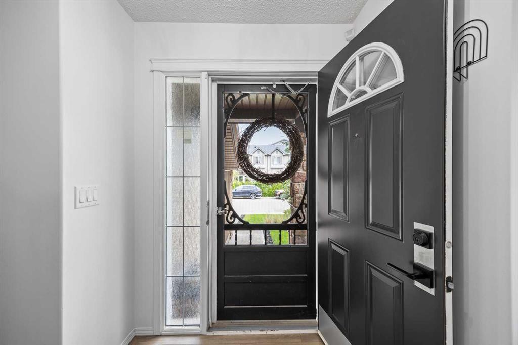 164 Silverado Range Close Sw, Calgary, AB - Indoor Photo Showing Other Room