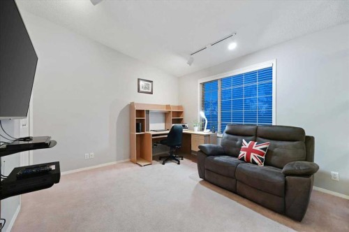 14010 84 Street Se, Calgary, AB 