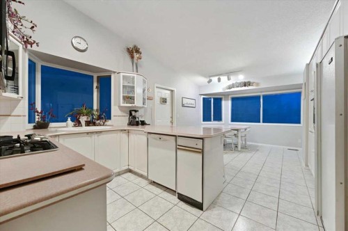 14010 84 Street Se, Calgary, AB 