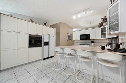 14010 84 Street Se, Calgary, AB 