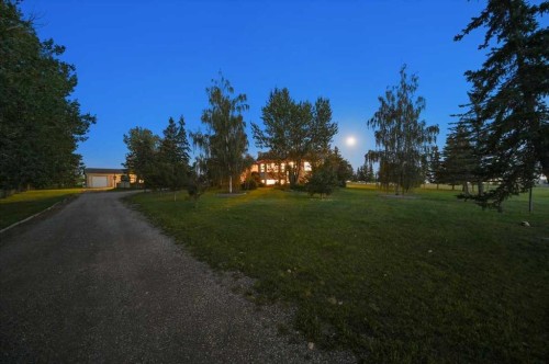 14010 84 Street Se, Calgary, AB 