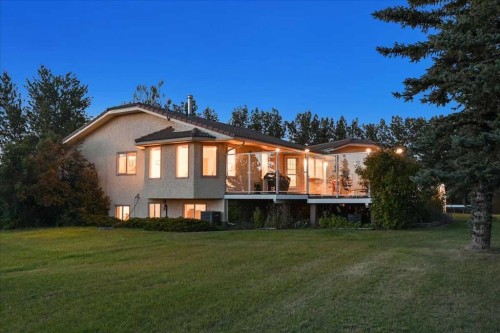 14010 84 Street Se, Calgary, AB 