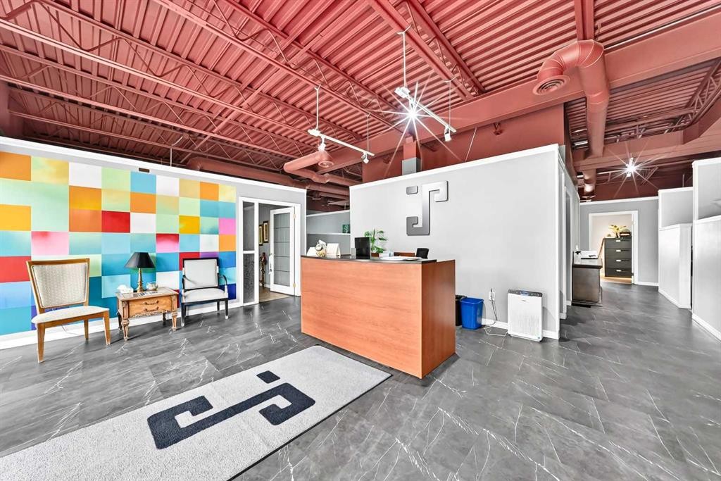 4722 1 Street Sw, Calgary, AB