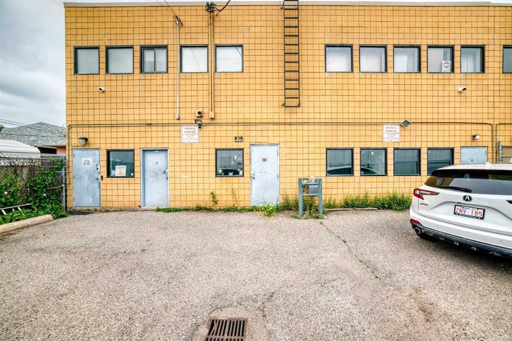 4722 1 Street Sw, Calgary, AB