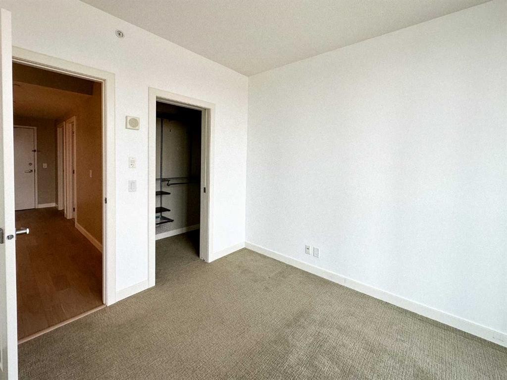 502-225 11 Avenue Se, Calgary, AB - Indoor Photo Showing Other Room