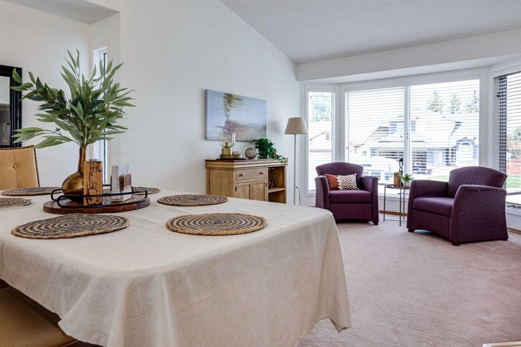 23 Sandalwood Close Nw, Calgary, AB