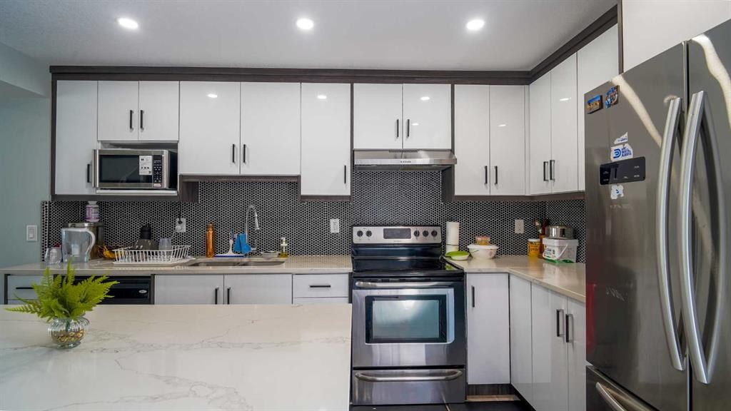 164 Castlegreen Close Ne, Calgary, AB