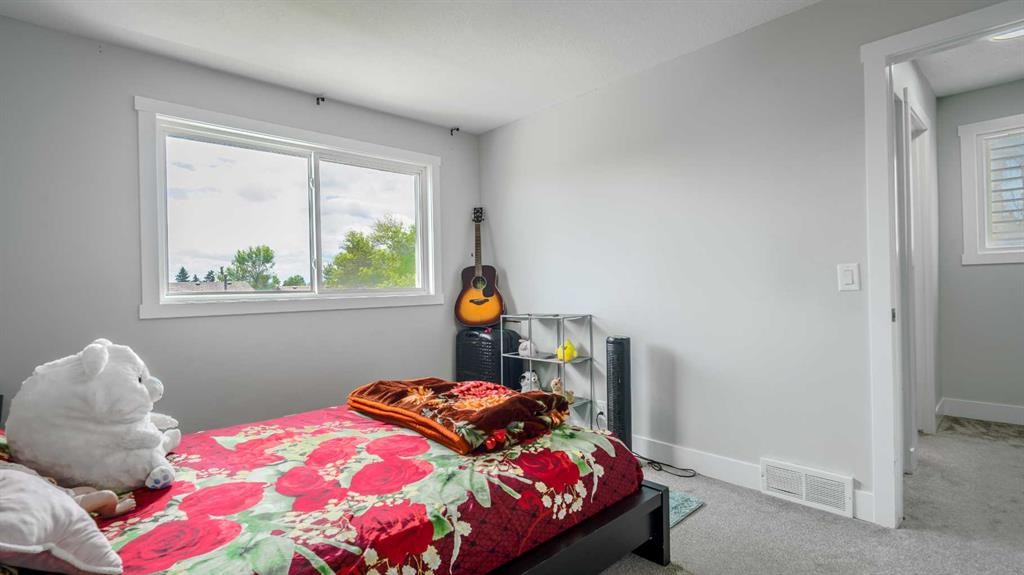 164 Castlegreen Close Ne, Calgary, AB