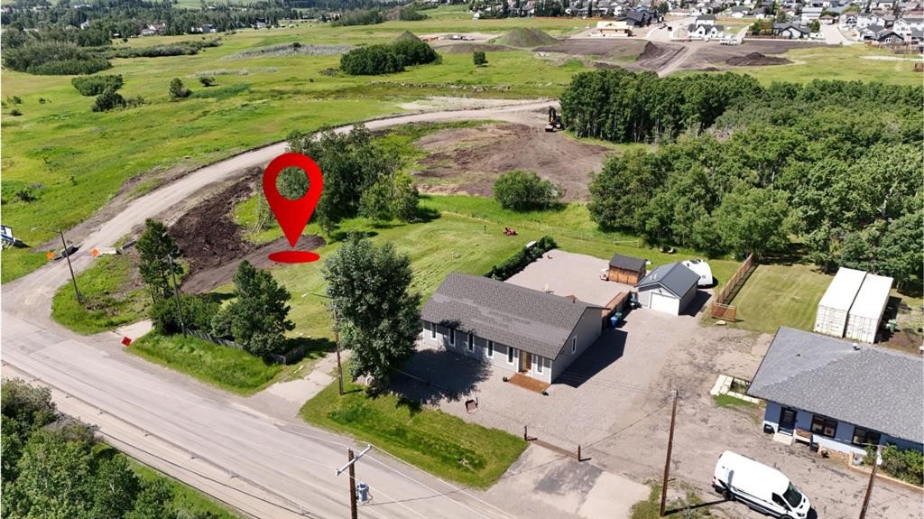 308 Main Street, Diamond Valley, AB